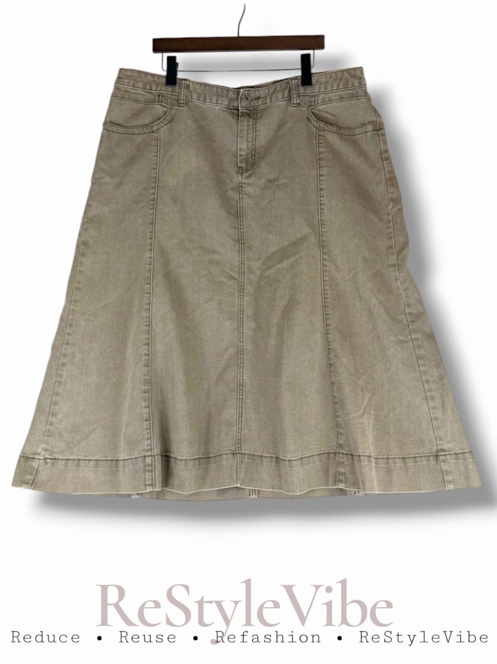 CJ BANKS Women’s Size 20W Skirt Midi Length Stretch Denim Jean Khaki